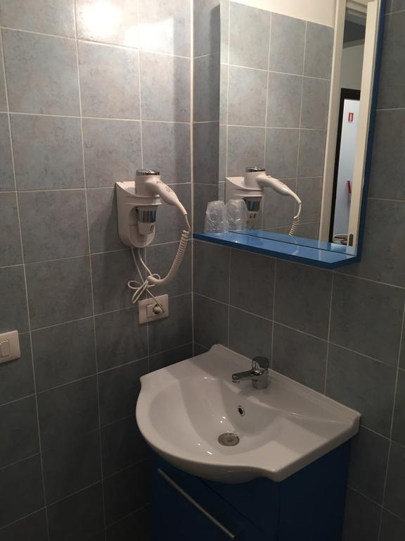 Bed and Breakfast Aquarius Рим Екстер'єр фото