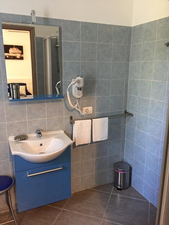 Bed and Breakfast Aquarius Рим Екстер'єр фото